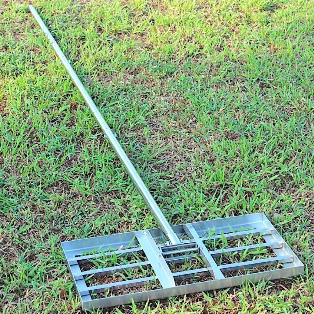 Lawn Lute: 75cm Yard Spreader: image 2